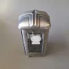 Laterne aus Aluminiumguss, Kreuzsymbol