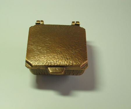 Weihwasserbecken aus Bronze